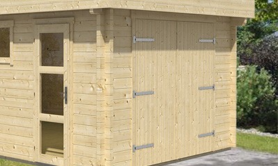 Garage met dubbele houten deur